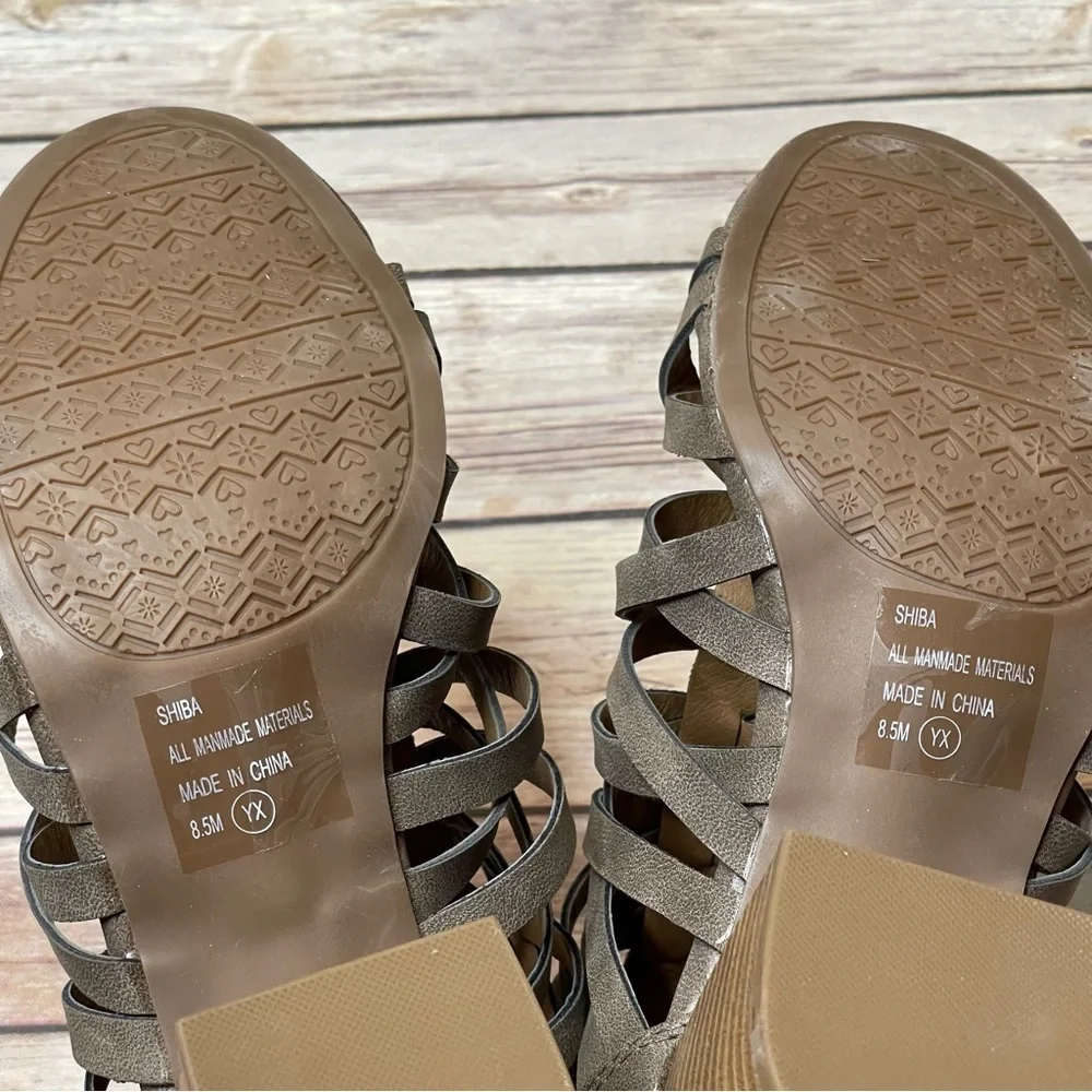 EDL Presents Pop Shiba Size 8.5 Mushroom Taupe Caged Block Heel Sandal (NIB) - Picture 8 of 12